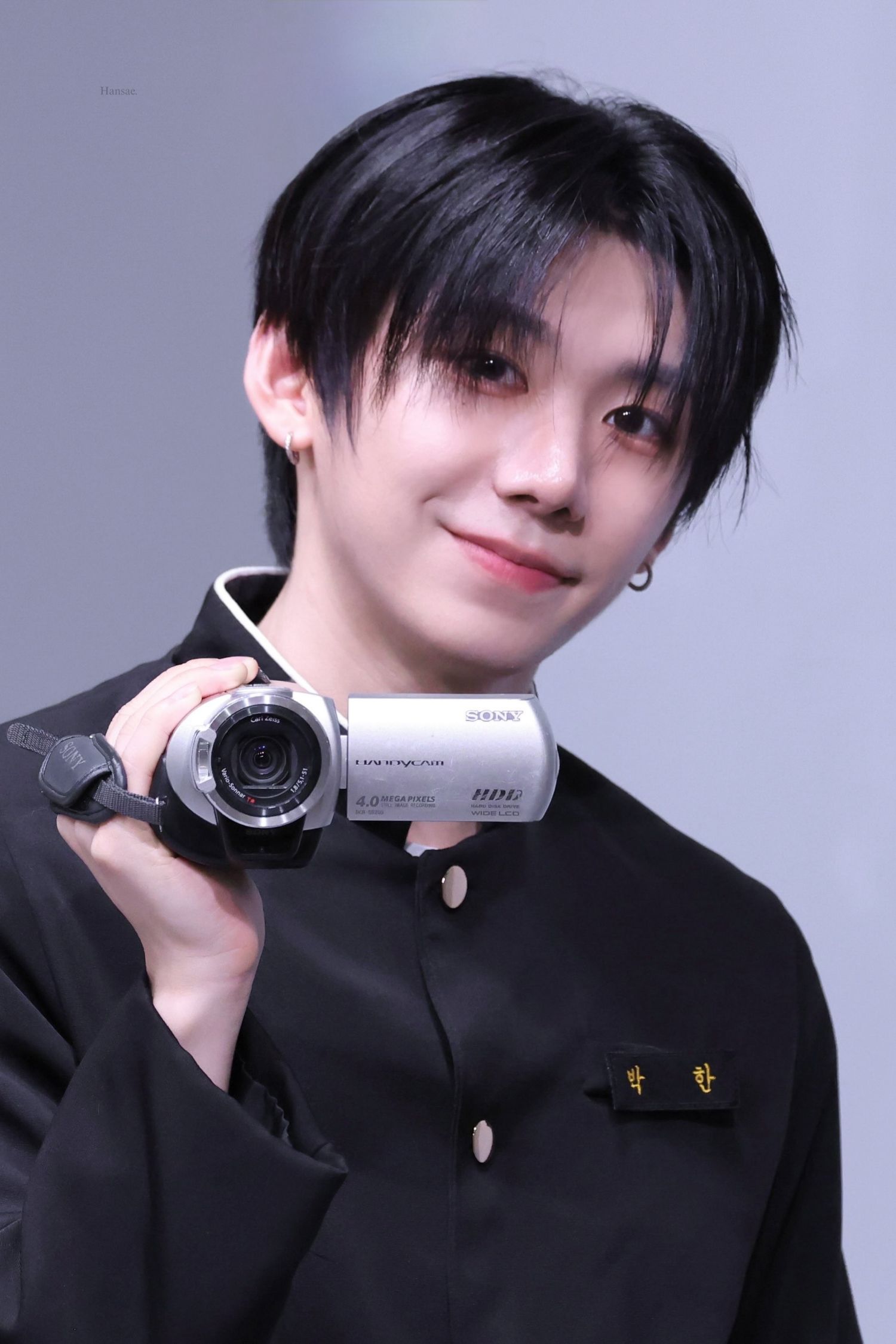 A moment captured by Park Han (AHOF)'s fan