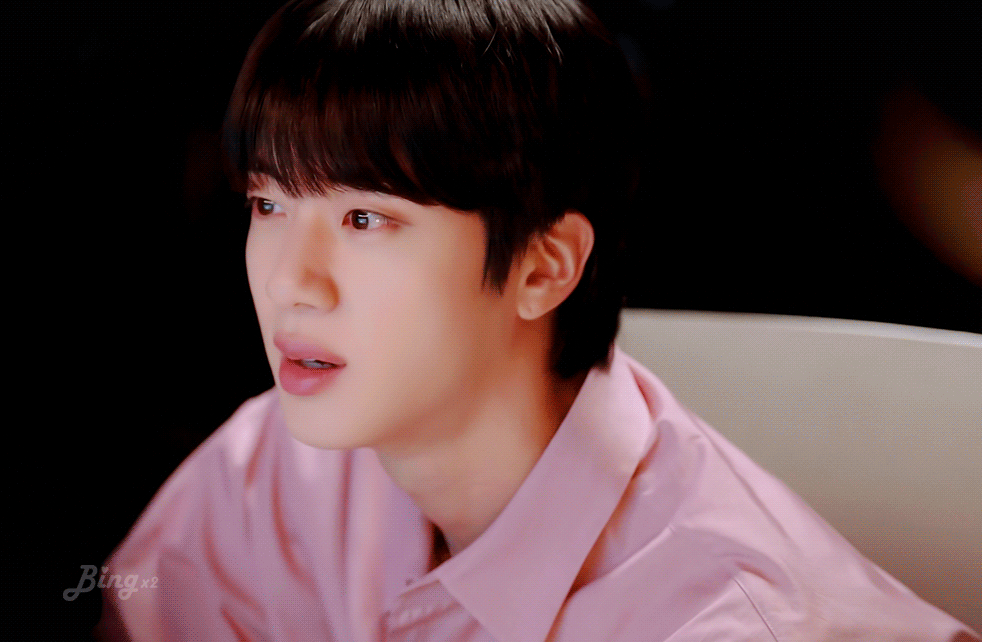 진 (방탄소년단)의 비하인드 컷