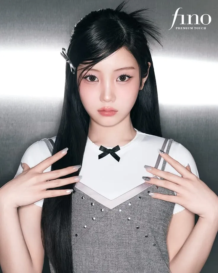 Behind-the-scenes cut of Wonhee (ILLIT)