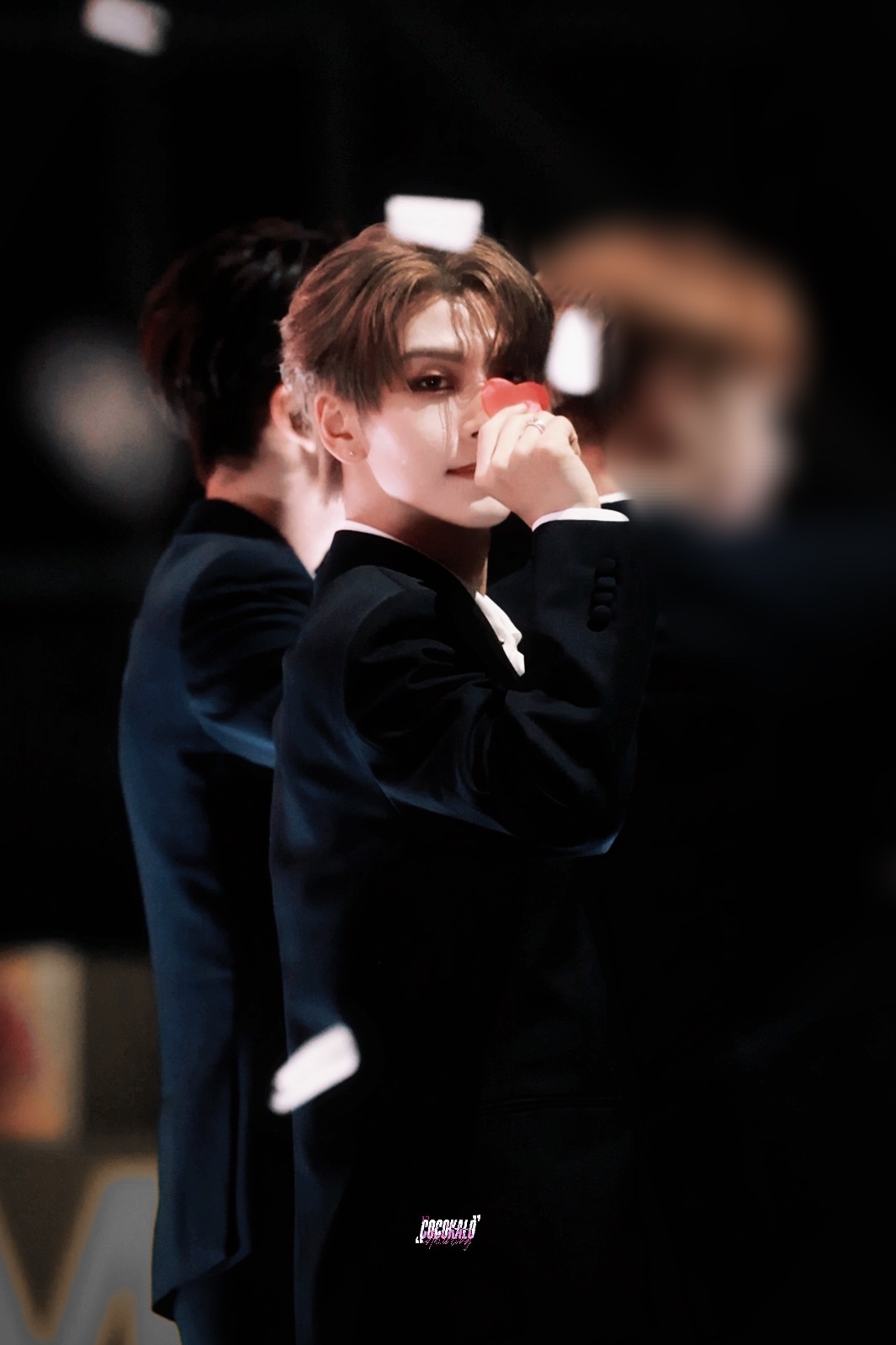 A moment captured by He Xinlong (ALPHA DRIVE ONE)'s fan