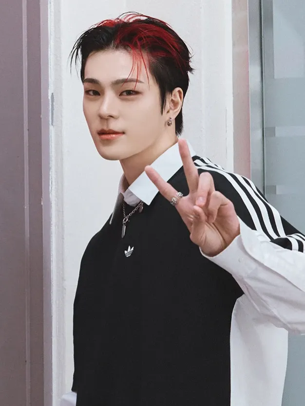 Recent activity shot of Kim Junmin (WHIB)