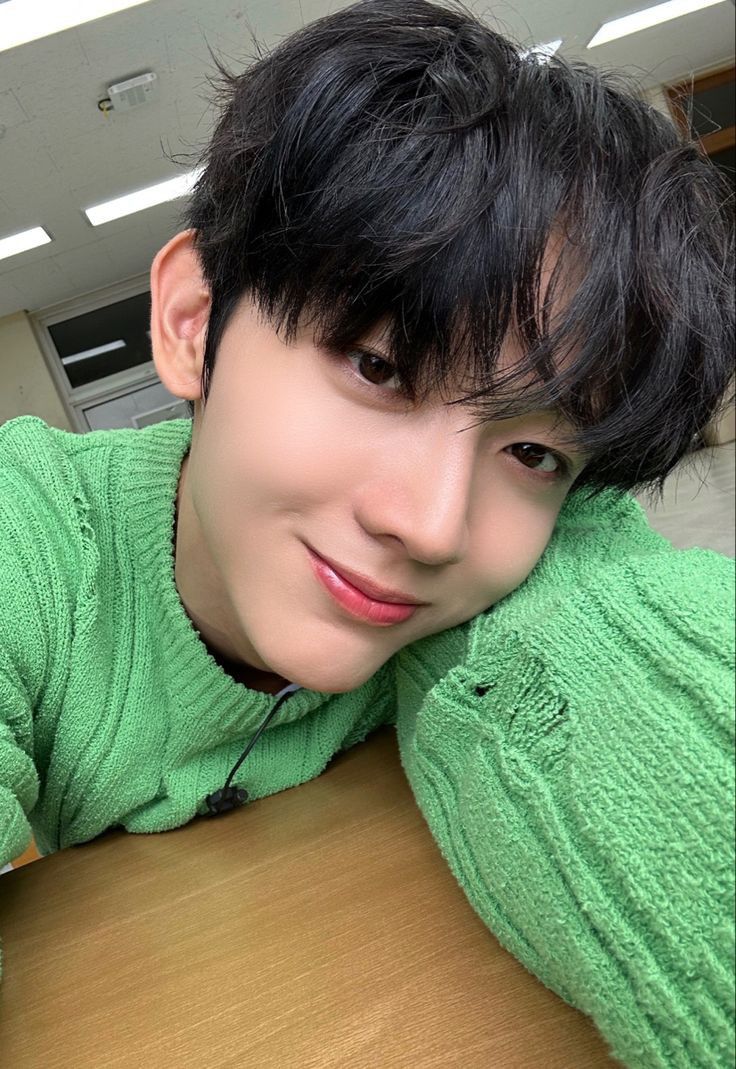 Behind-the-scenes cut of Yoo Seungeon