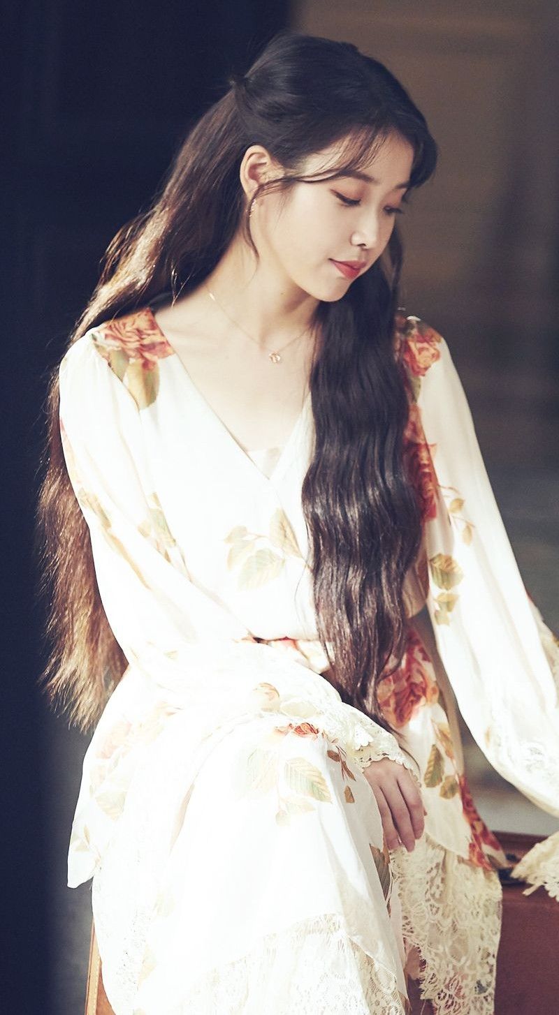 Potret di balik layar IU