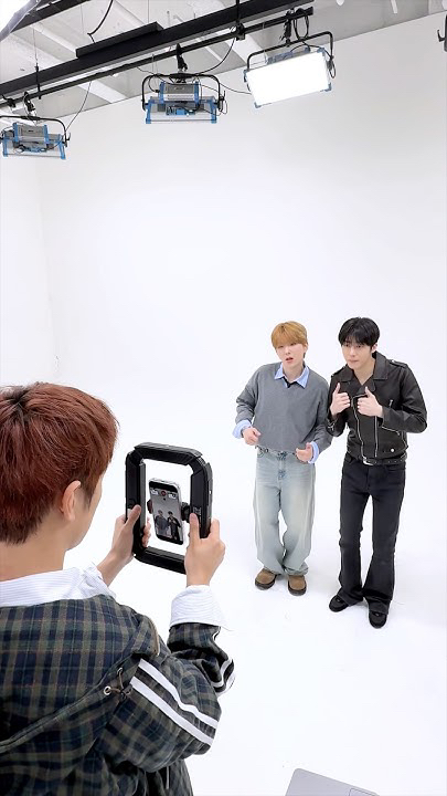 Potret di balik layar MONSTA X