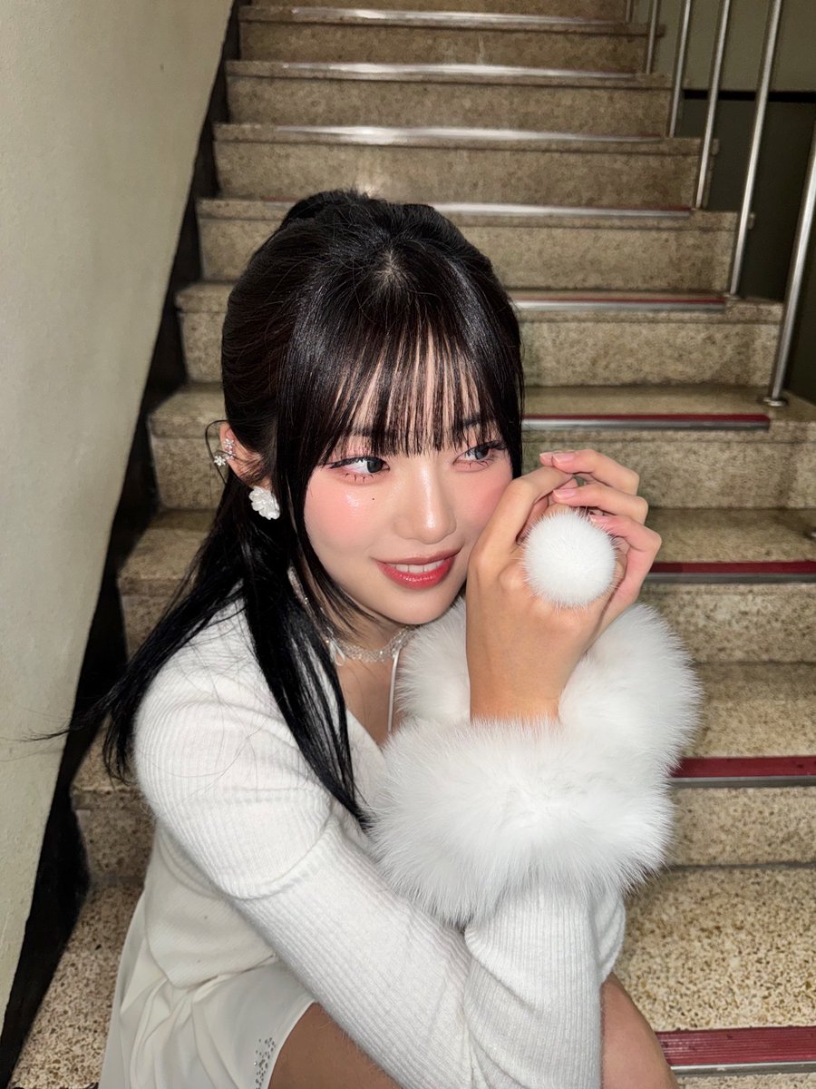 Latest photo of H1-KEY