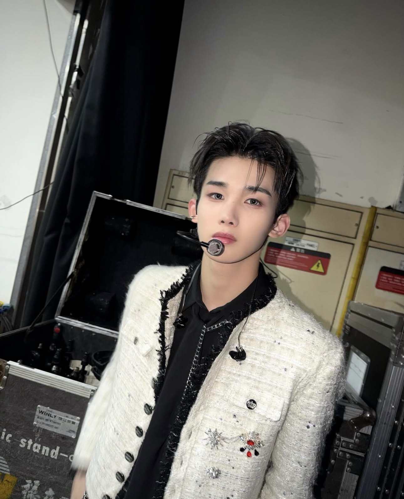 Behind-the-scenes cut of Jo (&TEAM)