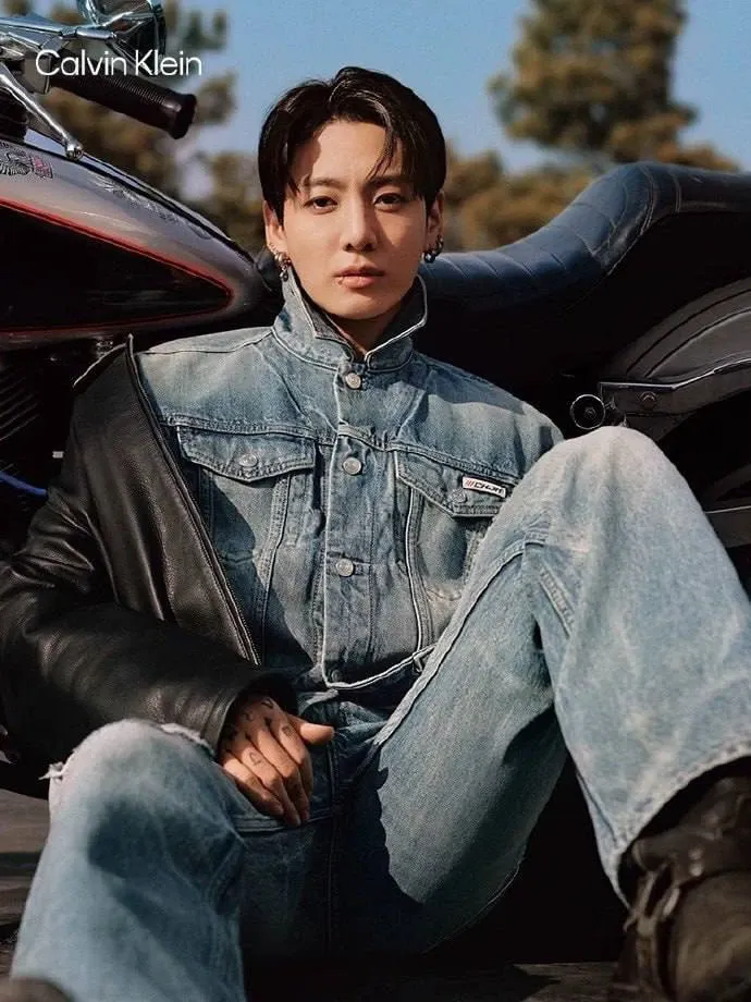 Momen yang diabadikan oleh penggemar Jungkook (BTS)
