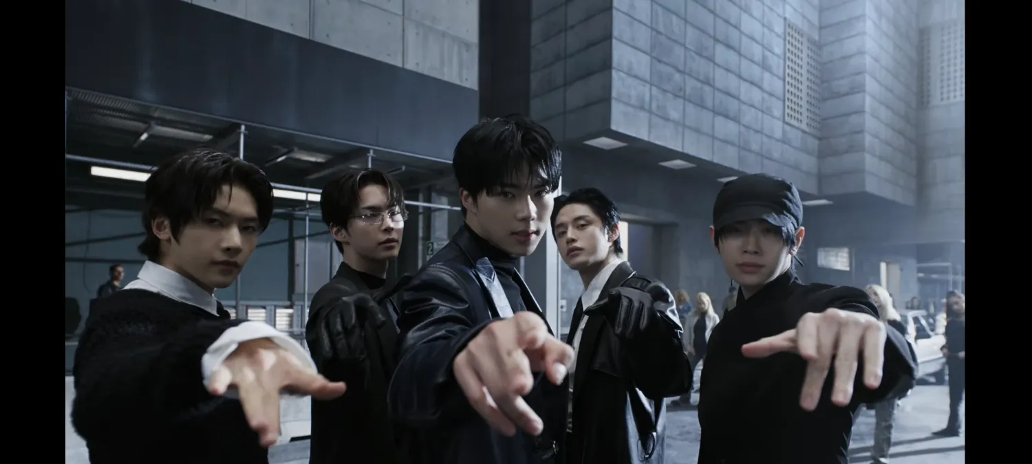 Recent activity shot of Park Gunwook (ZEROBASEONE)