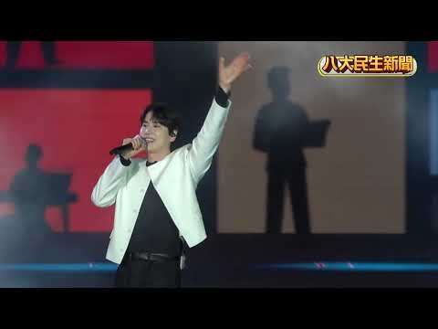 A moment captured by Kyuhyun (Super Junior)'s fan