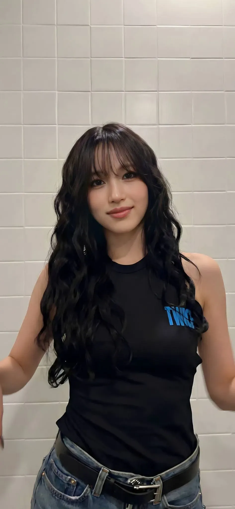 Momen yang diabadikan oleh penggemar Mina (TWICE)