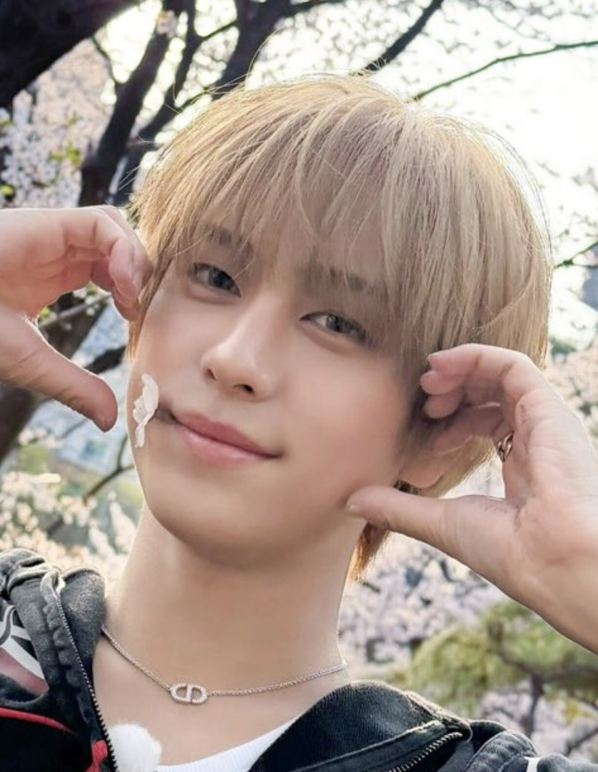 A moment captured by Taki (&TEAM)'s fan