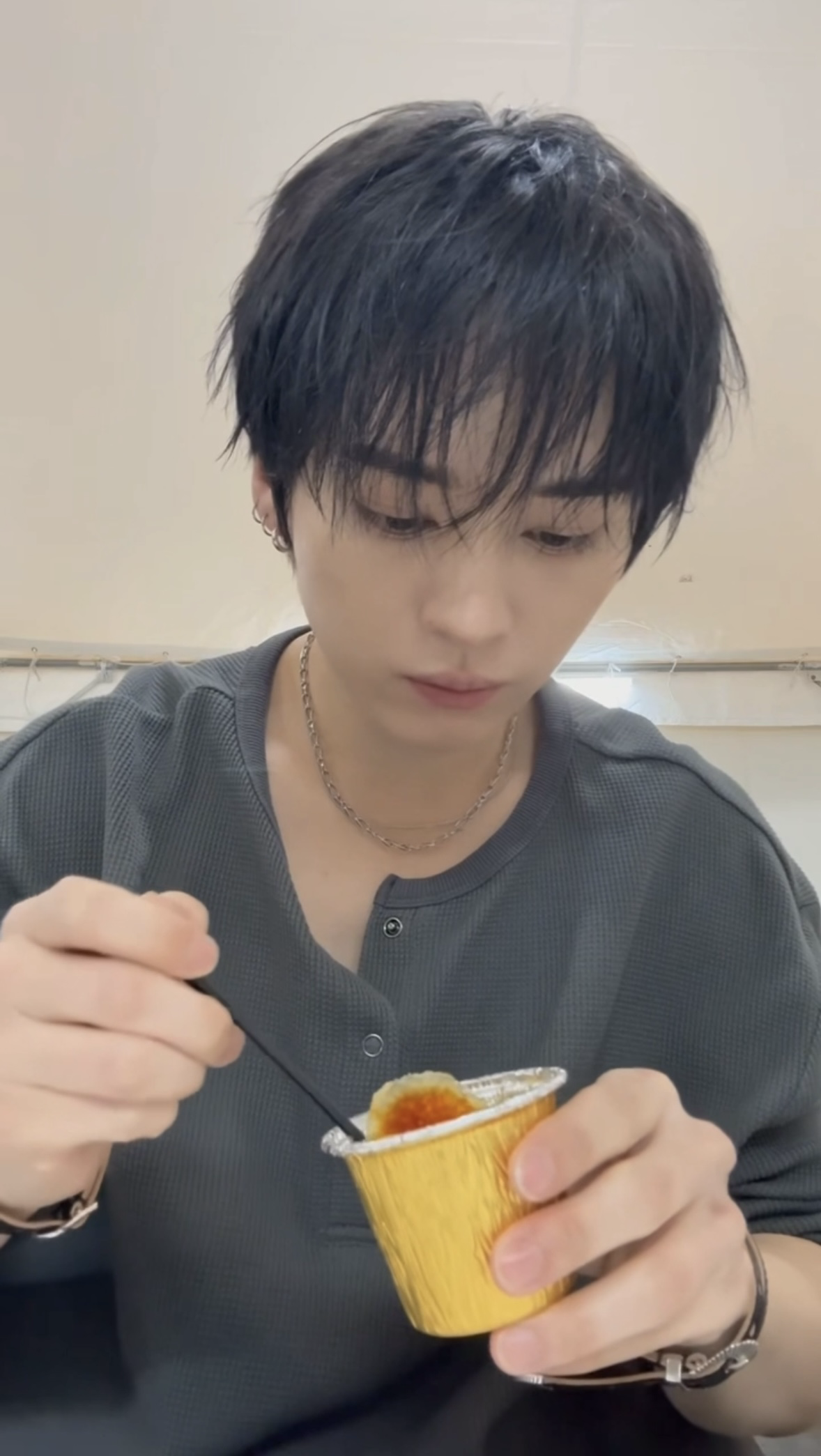 The most beloved wallpaper among Lee Know (Stray Kids)'s fans