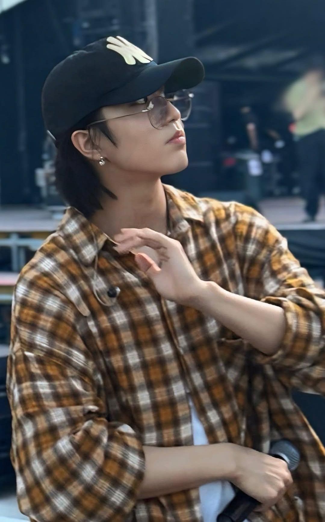 HAN (Stray Kids)的幕後花絮