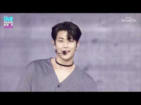 Latest photo of Moonbin (ASTRO)