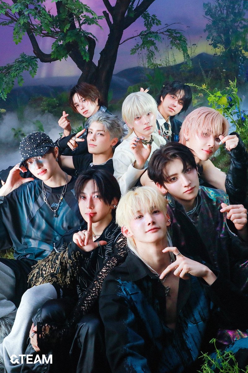 Latest photo of &TEAM