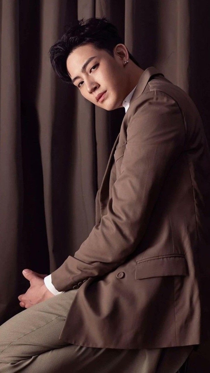 A heartfelt wallpaper shared by JAY B (GOT7)'s fans