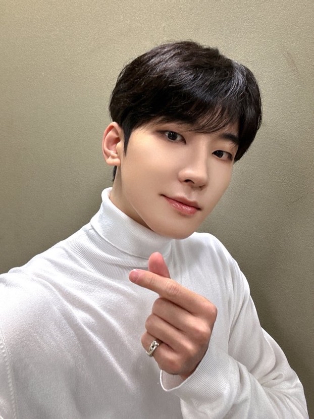 Behind-the-scenes cut of Wonwoo (SEVENTEEN)