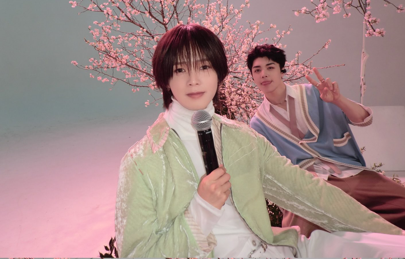 Recent activity shot of K (&TEAM)