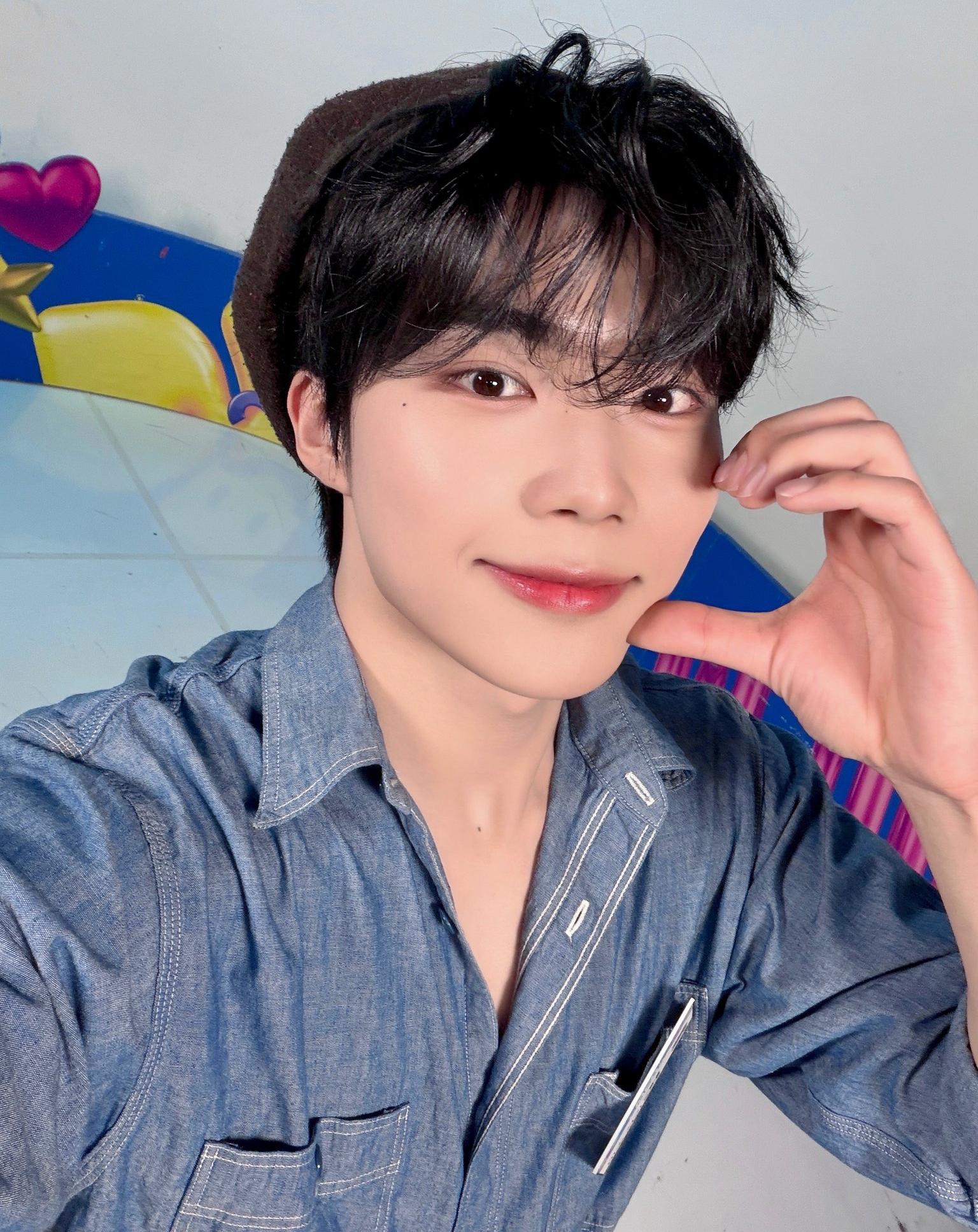 Latest photo of Park Gunwook (ZEROBASEONE)