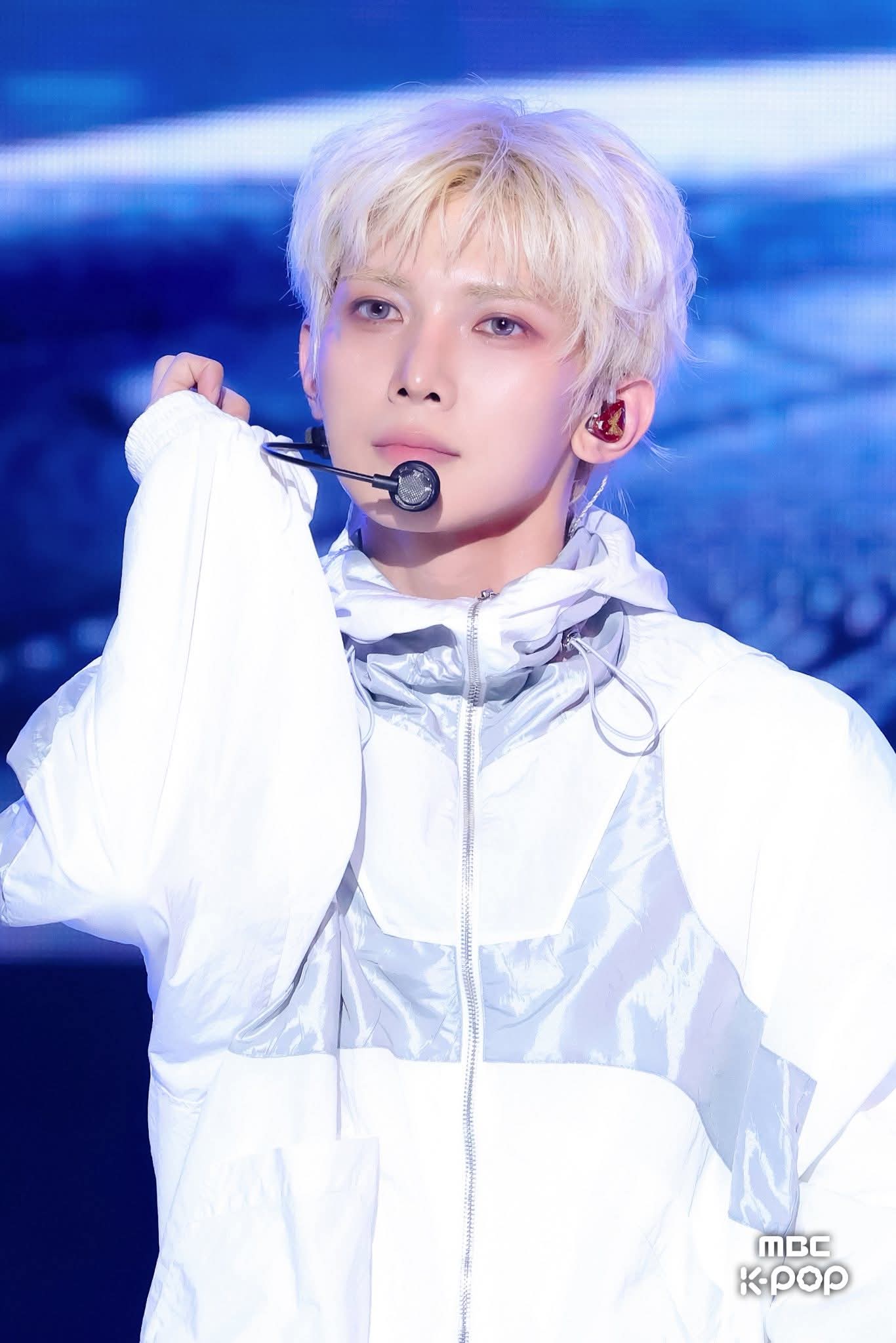 Latest photo of Yeosang (ATEEZ)