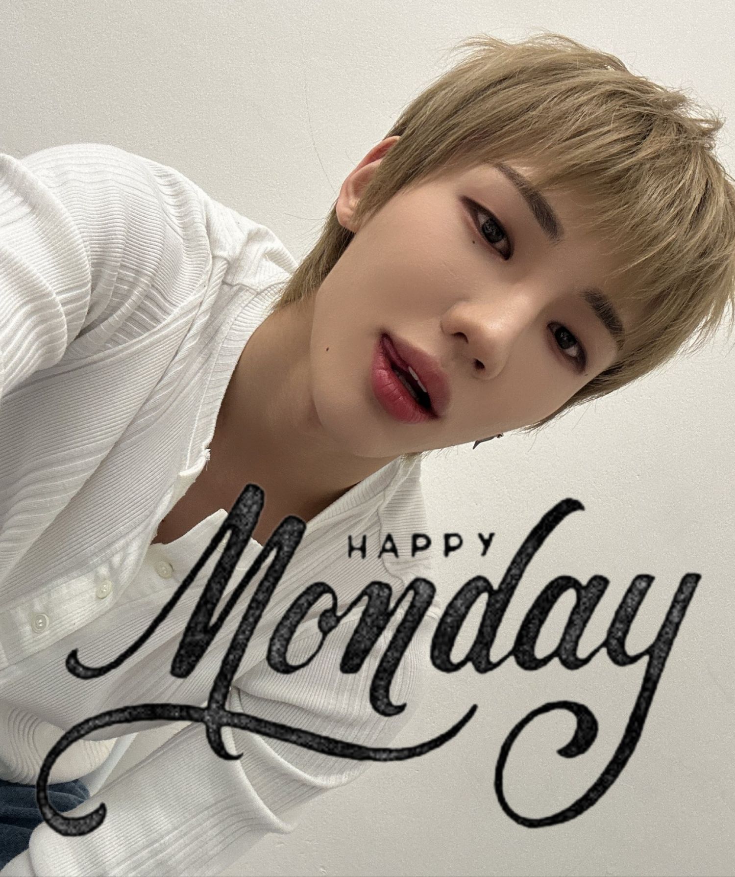 A moment captured by Junhyeok (TNX)'s fan