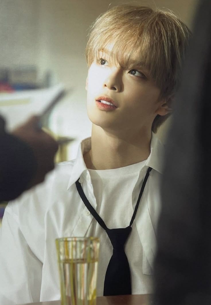 Behind-the-scenes cut of Kangmin (VERIVERY)