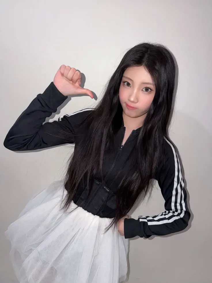 Latest photo of Wonhee (ILLIT)