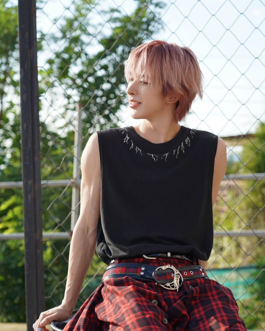 Foto terbaru Tomoya (NEXZ)