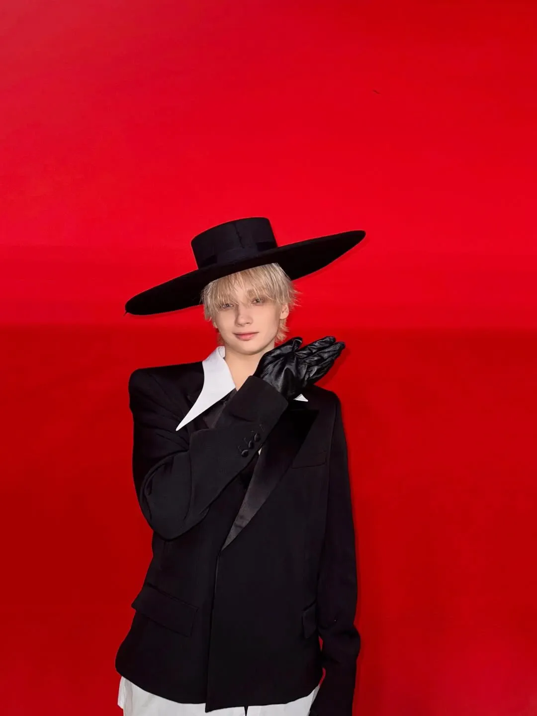 Behind-the-scenes cut of HueningKai (TOMORROW X TOGETHER)