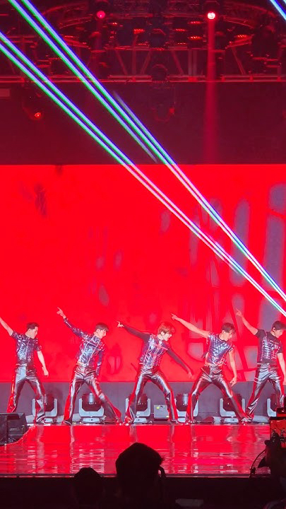 Today's hottest K-pop community feed
