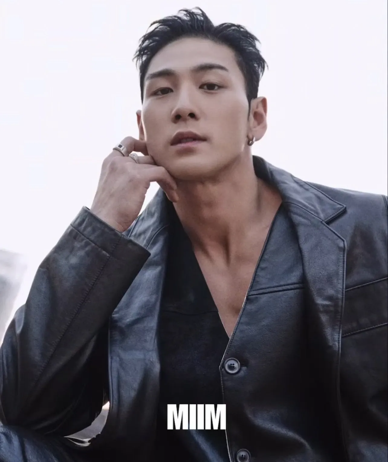백호의 비하인드 컷