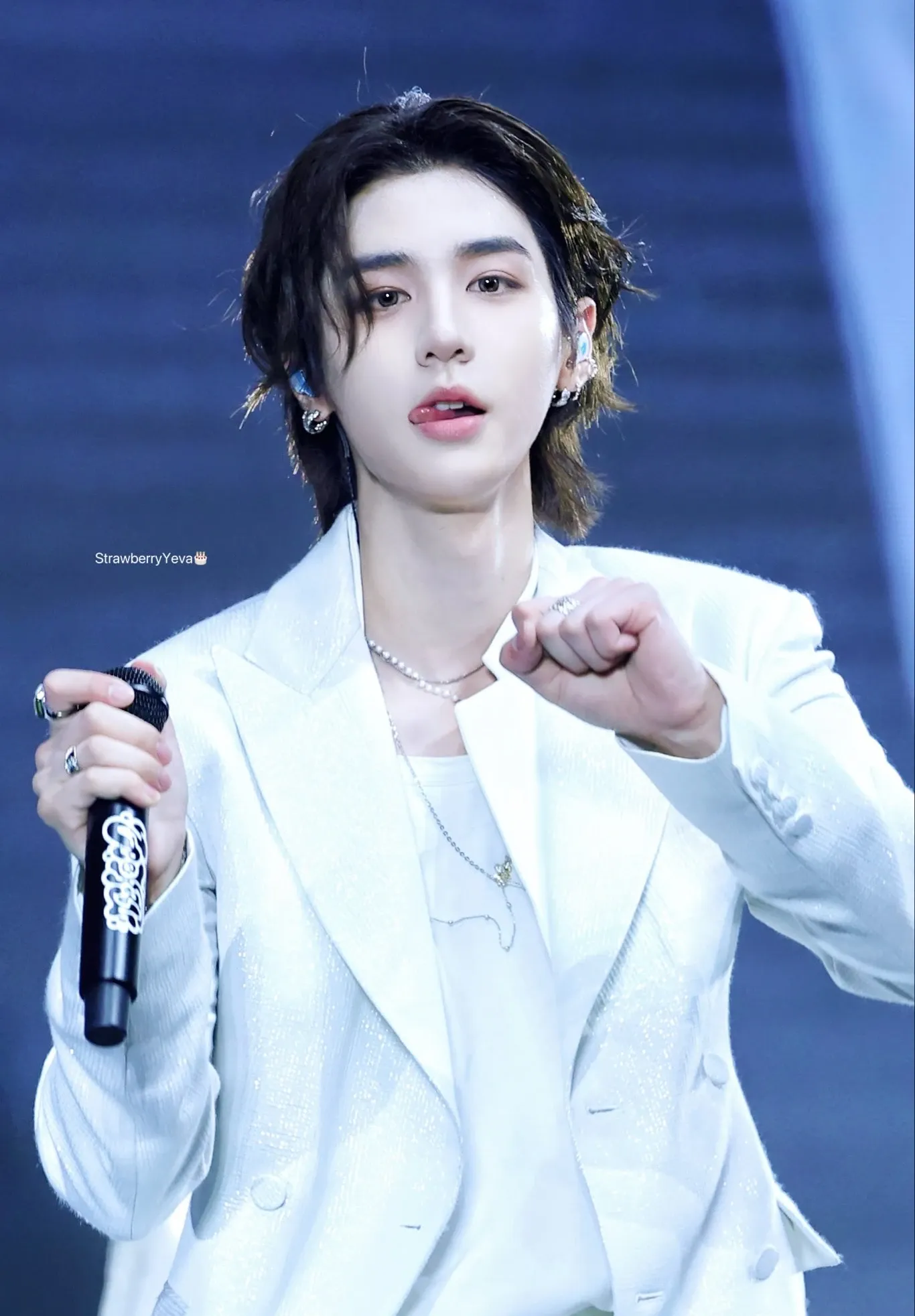 이한 (BOYNEXTDOOR)의 최신 사진