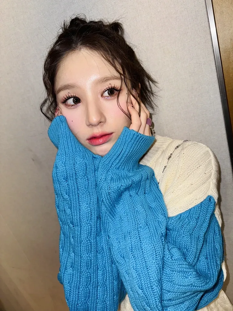 ARTMS HeeJin Fandom Community │ No.1 KPOP App CHOEAEDOL