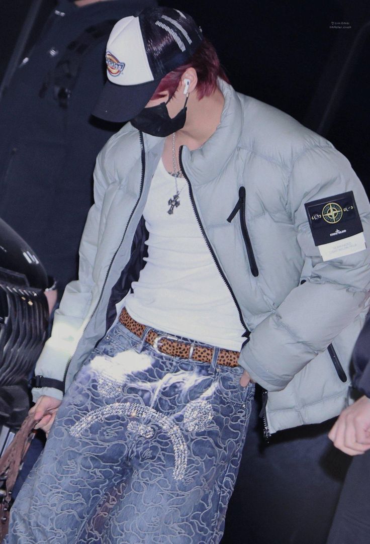 Recent activity shot of HAN (Stray Kids)