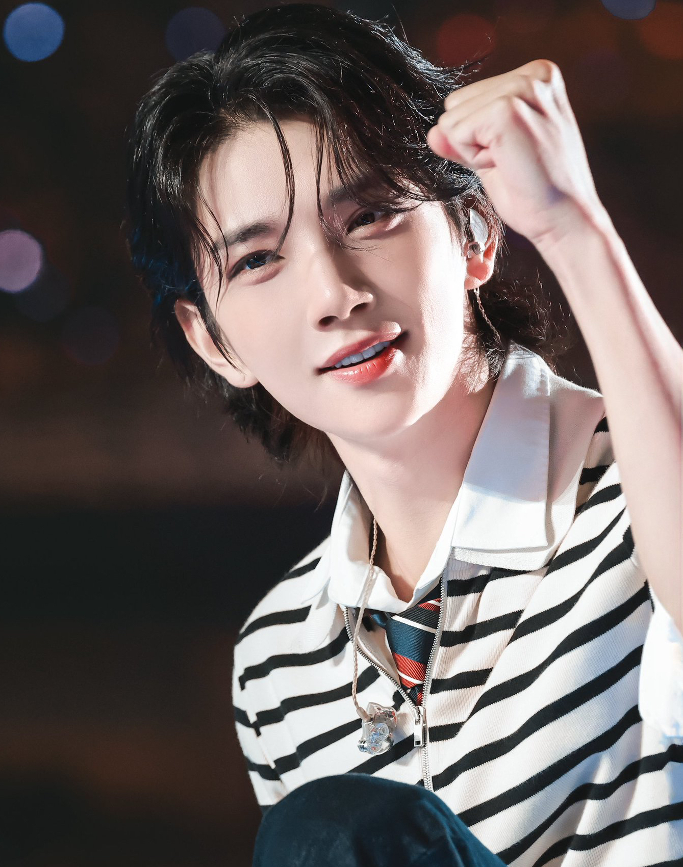 Behind-the-scenes cut of Joshua (SEVENTEEN)