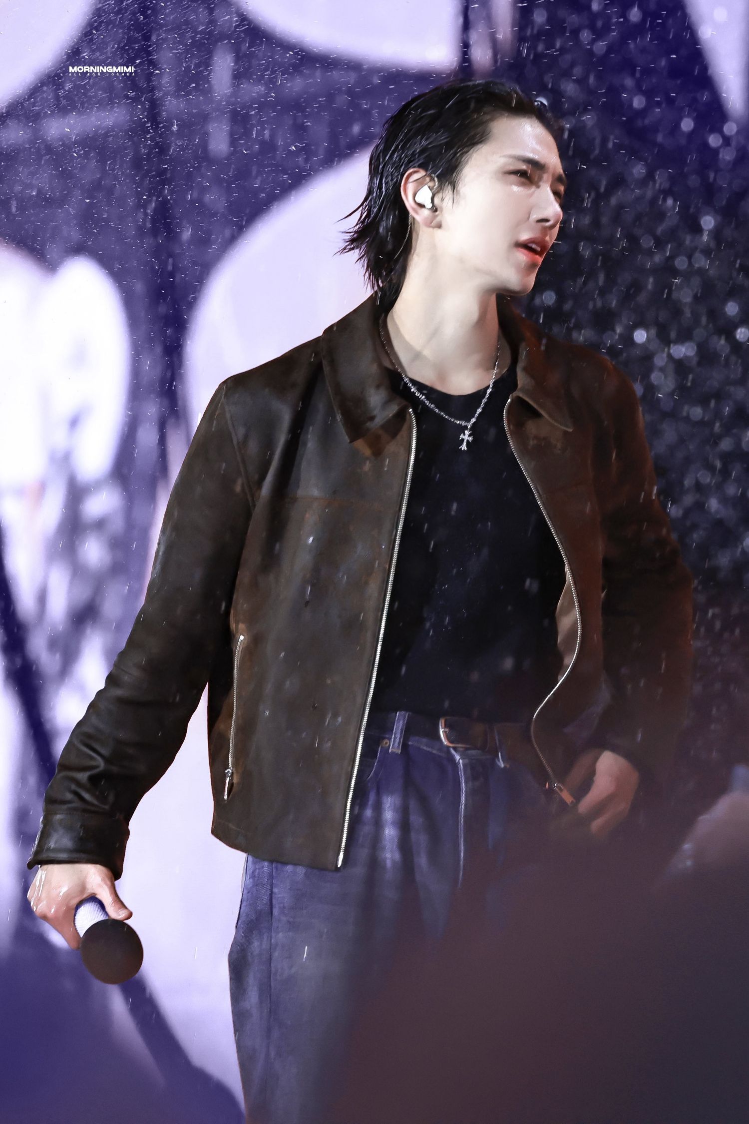 Behind-the-scenes cut of Joshua (SEVENTEEN)