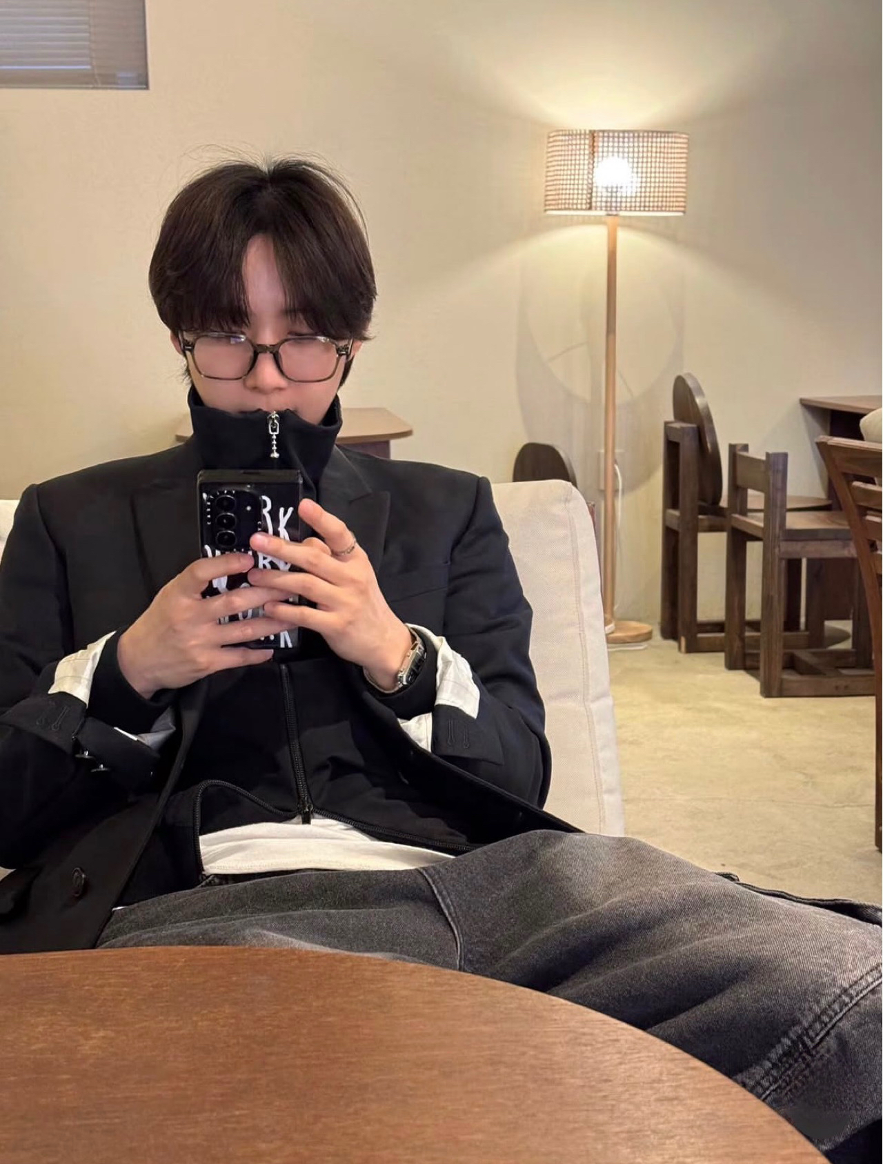 Behind-the-scenes cut of Hui (PENTAGON)