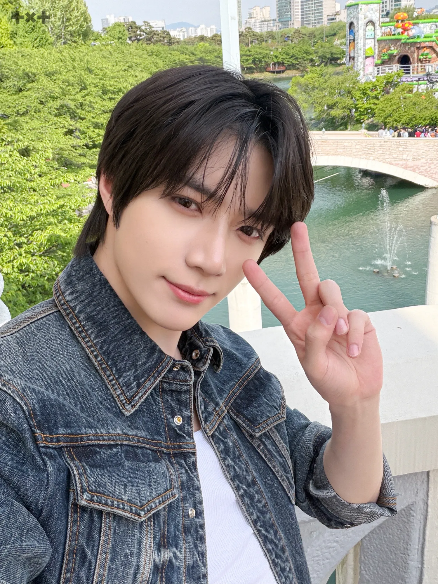 Recent activity shot of Beomgyu (TOMORROW X TOGETHER)