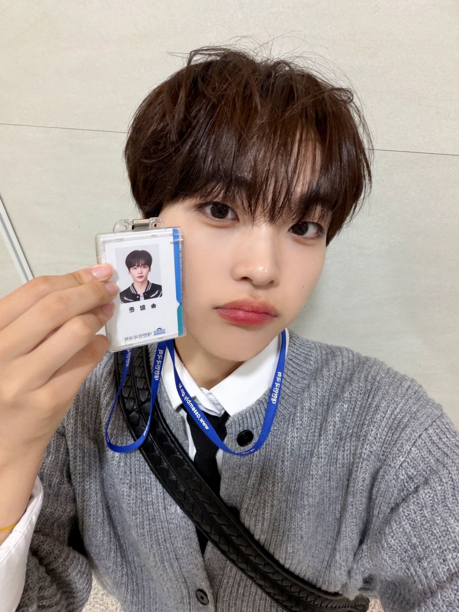 A moment captured by Hyeongjun (CRAVITY)'s fan