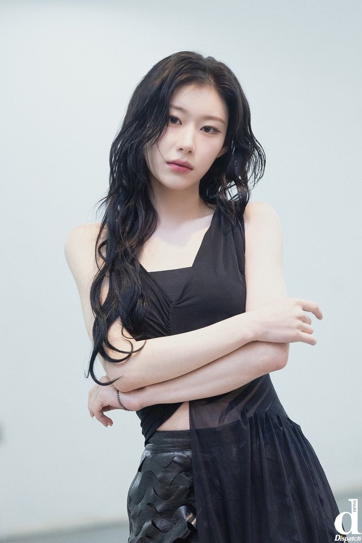 Recent activity shot of Chaeryeong (ITZY)