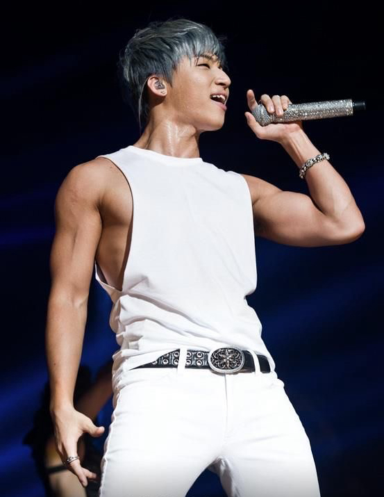 大聲 (BIGBANG)粉絲拍下的瞬間