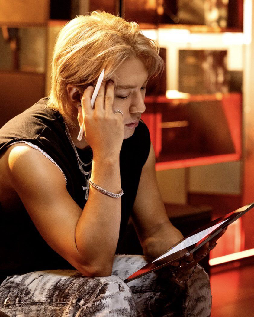 Latest photo of Taeyang (BIGBANG)