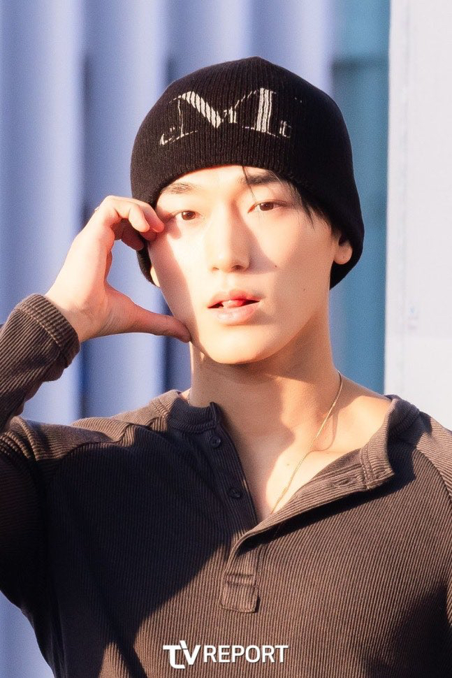 崔傘 (ATEEZ)的最新活動照片