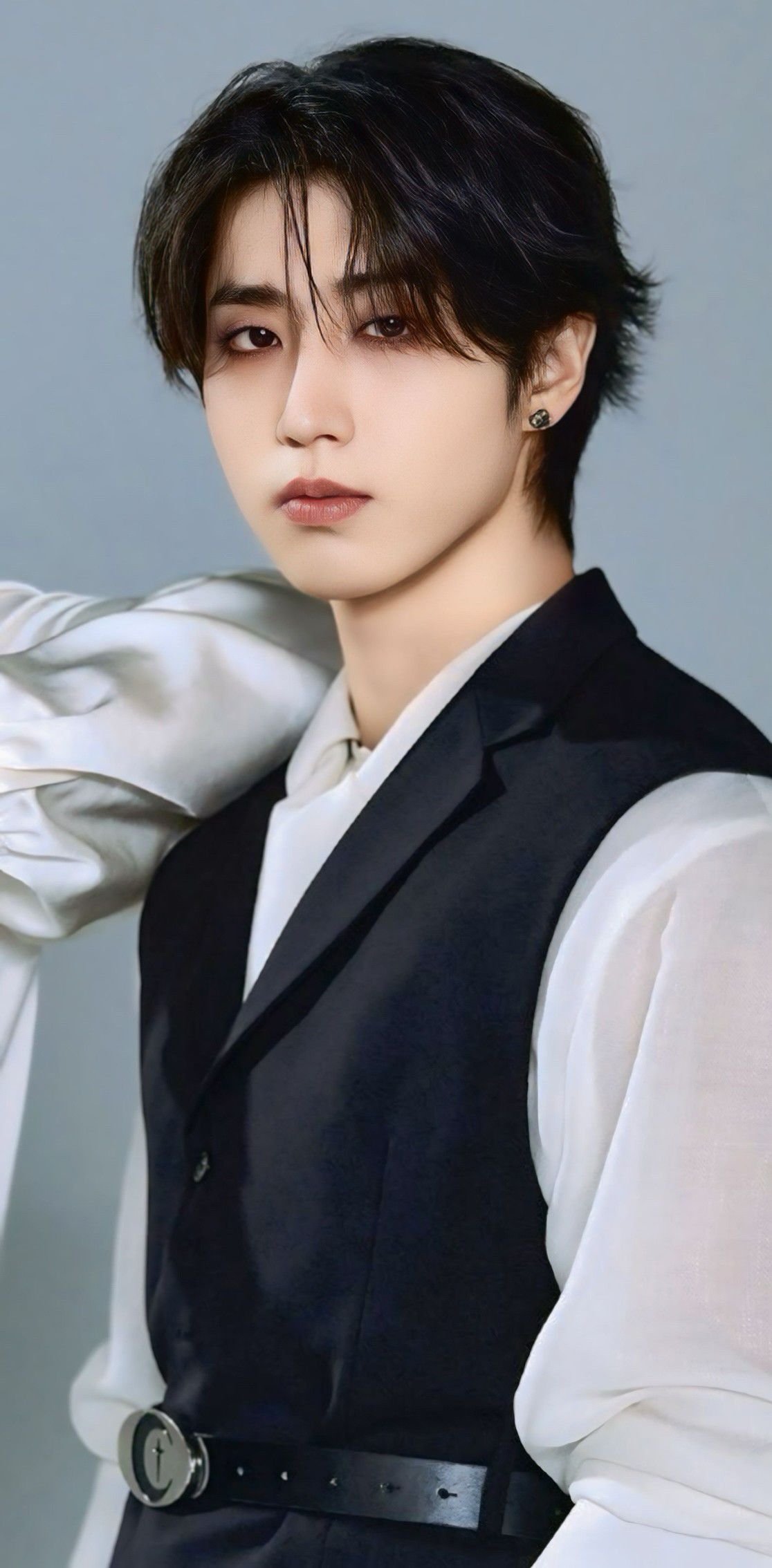 Today's most popular wallpaper in the HAN (Stray Kids) community