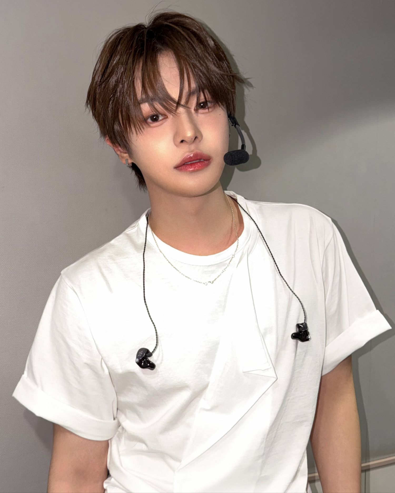 Behind-the-scenes cut of Lee Leo (ALPHA DRIVE ONE)