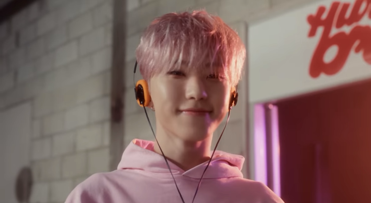 Recent activity shot of Hoshi (SEVENTEEN)