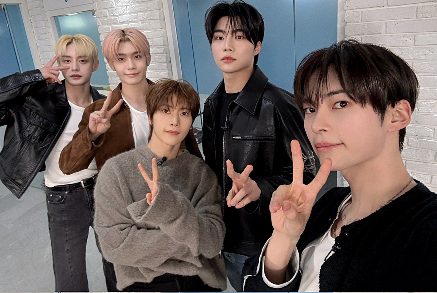 Recent activity shot of ZEROBASEONE