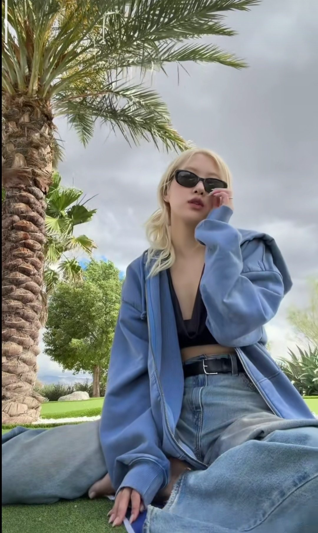 粉丝推荐的ROSÉ (BLACKPINK)壁纸图片