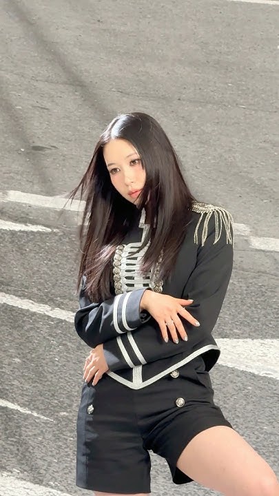 Recent activity shot of Kasahara Momona (ME:I)