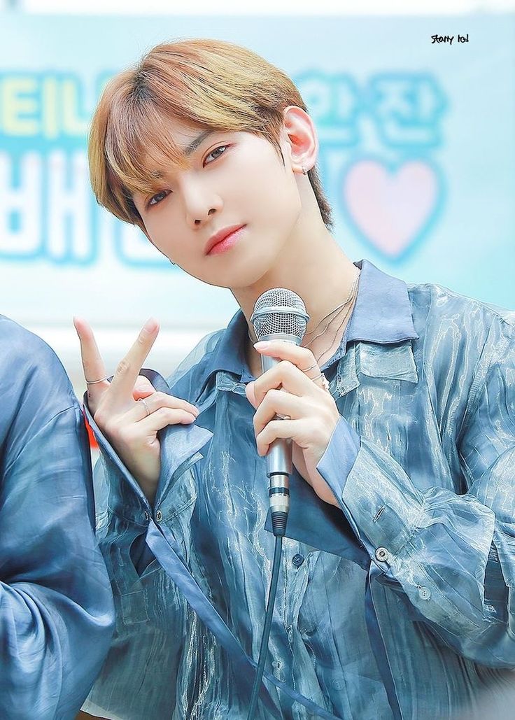 ATEEZの舞台裏ショット